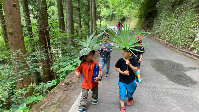 お山のようちえん ねっこぼっこ お山のようちえん ねっこぼっこ