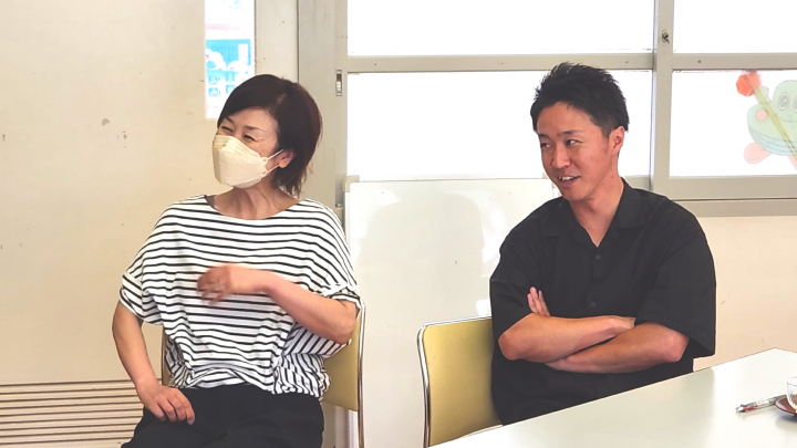 インタビュー イメージ インタビュー イメージ