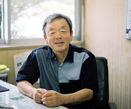 粟飯原勝芳さん