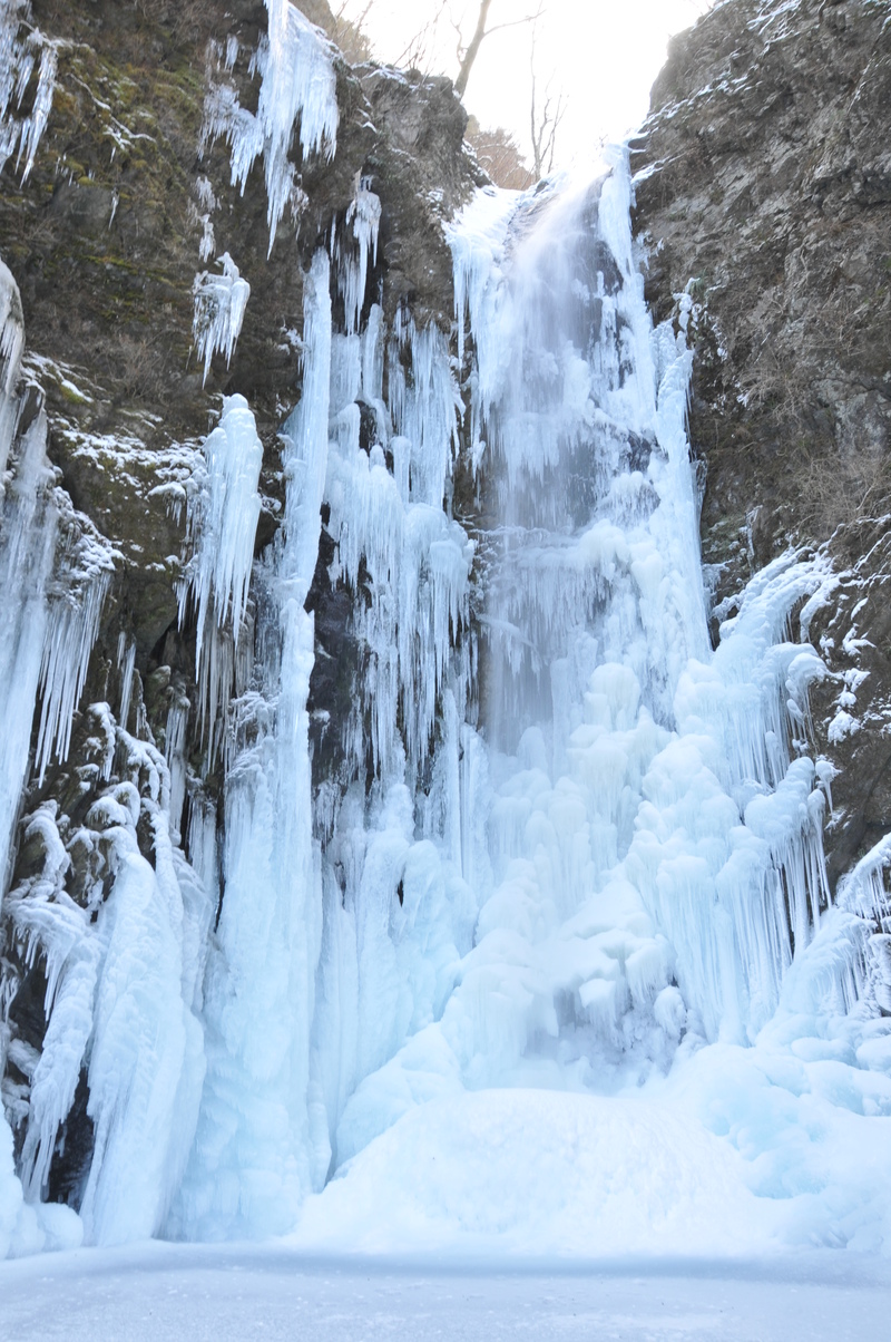 神通滝（氷）