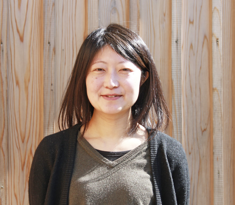 吉田涼子さん