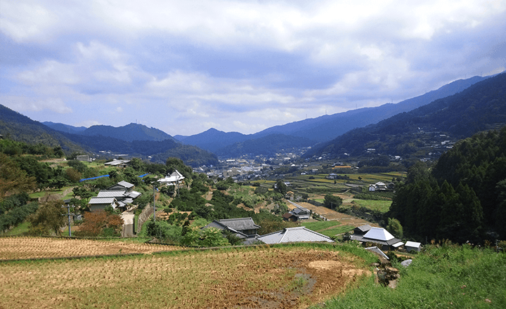 位置・地勢、歴史・沿革について